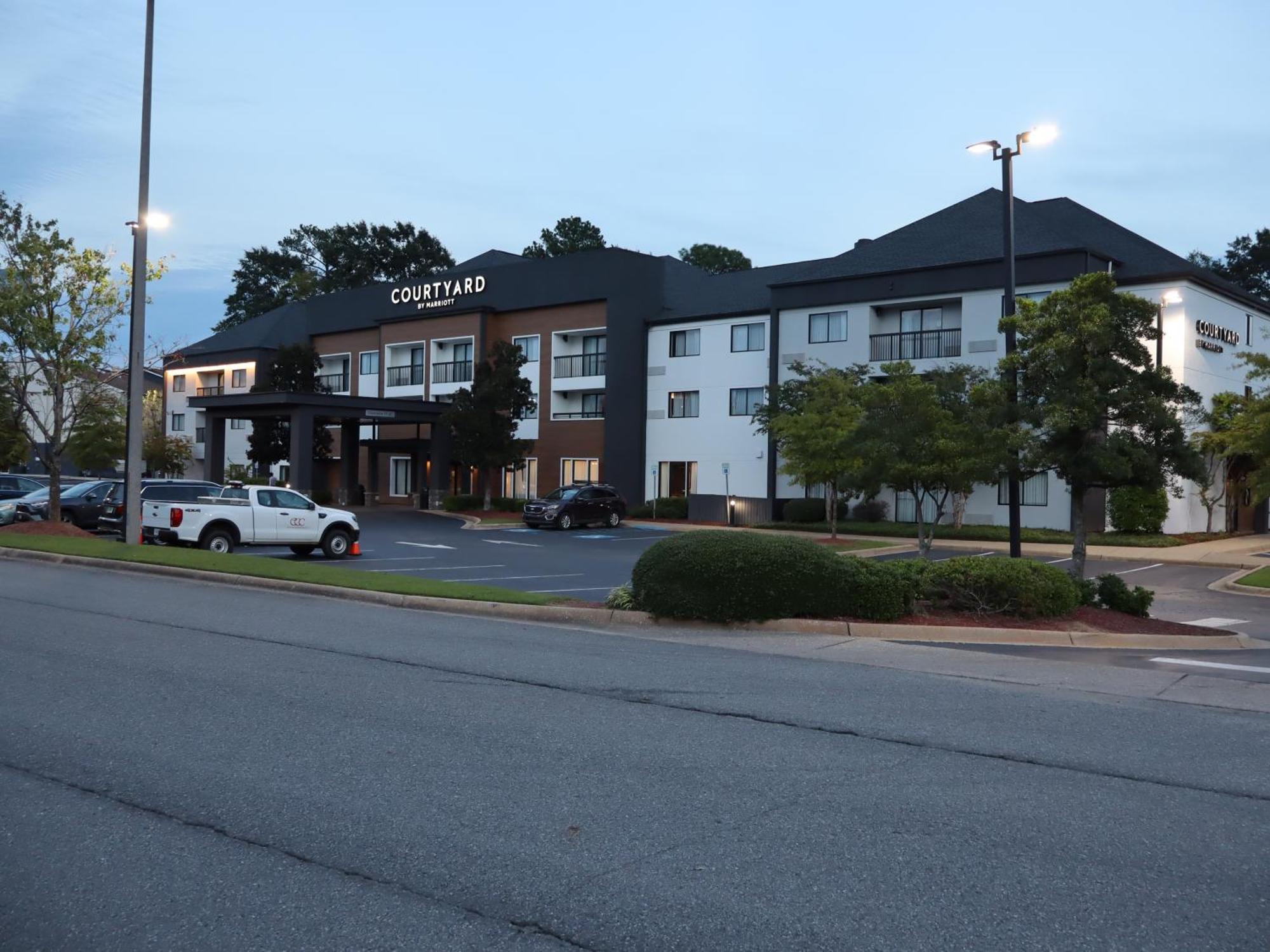 Hotel Courtyard Tuscaloosa Exterior foto